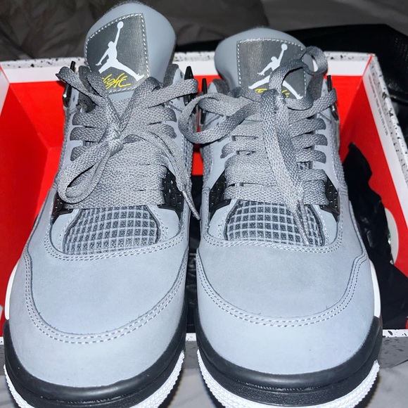 JORDAN 4 COOL GREY 10.5 - Picture 5 of 8